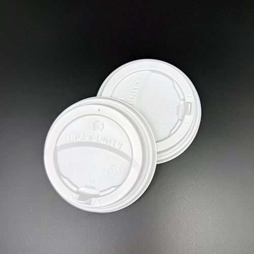 Крышка с питейником БЕЛАЯ 90мм